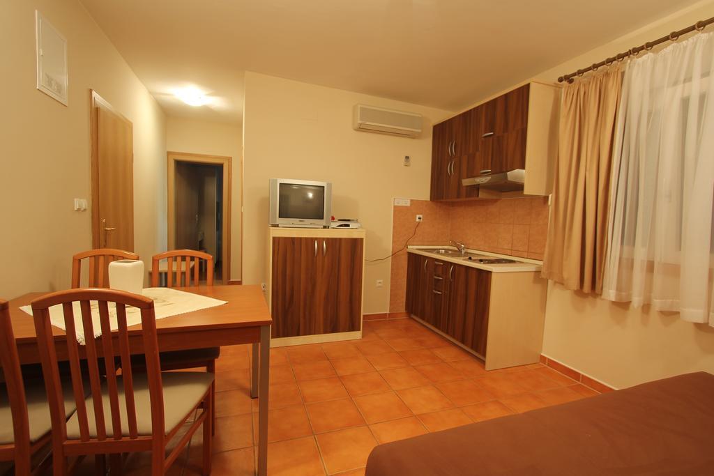 Apartments Villa Ceres Klek Room photo